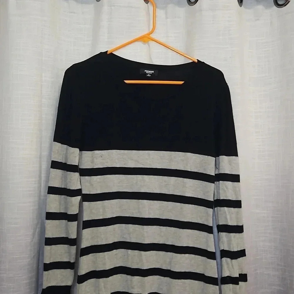 PREMISE SWEATER DRESS - Picture 3 of 8